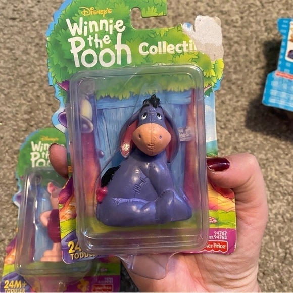 Fisher Price Winnie the Pooh Figure Set NEW Vintage Piglet Eeyore Tigger Toy - Picture 5 of 7